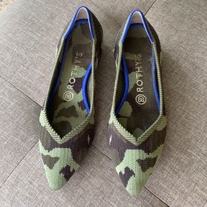 Rothys pointed flat